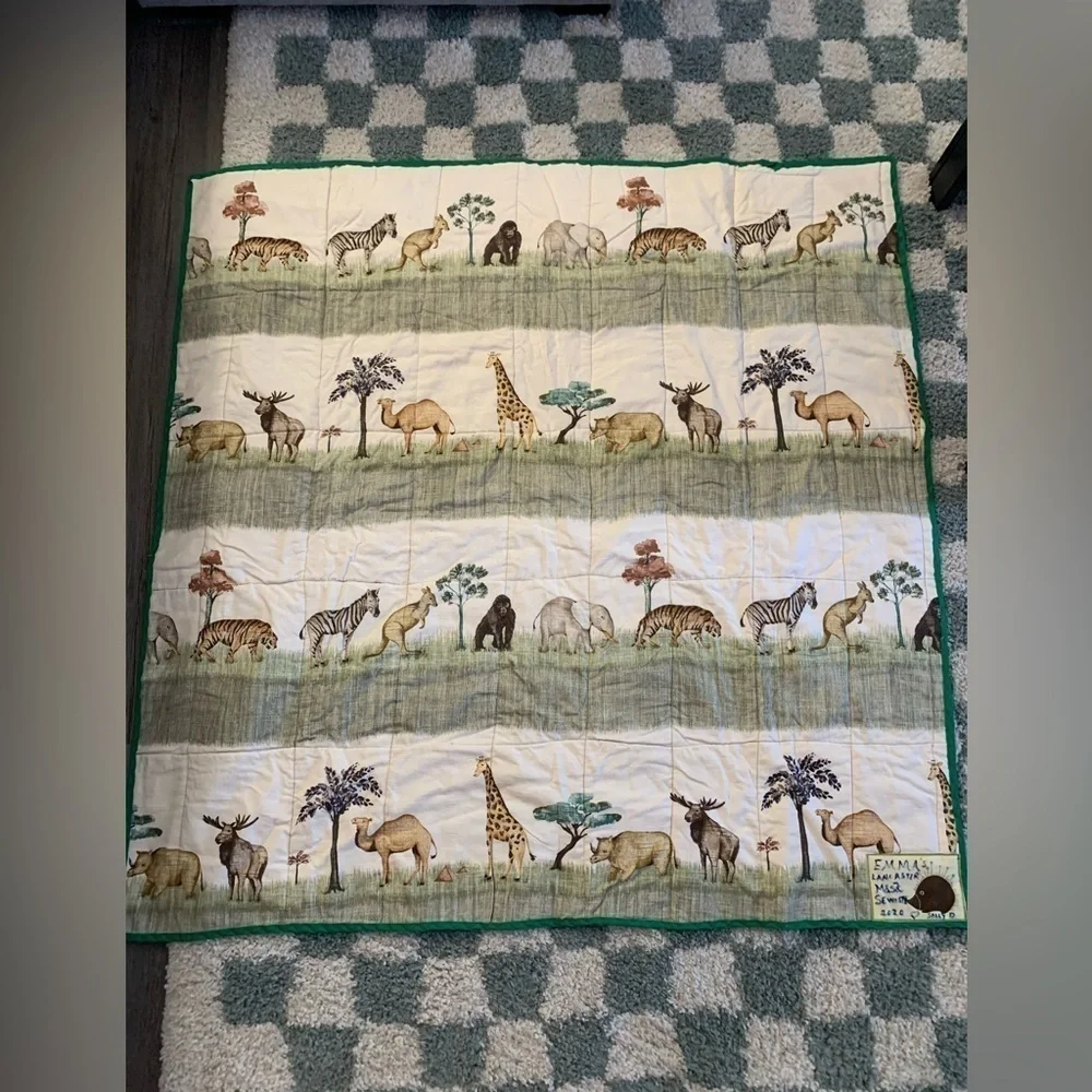 RARE Handmade Patchwork Pattern Quilt Multi Color Safari Animals Madagascar S M